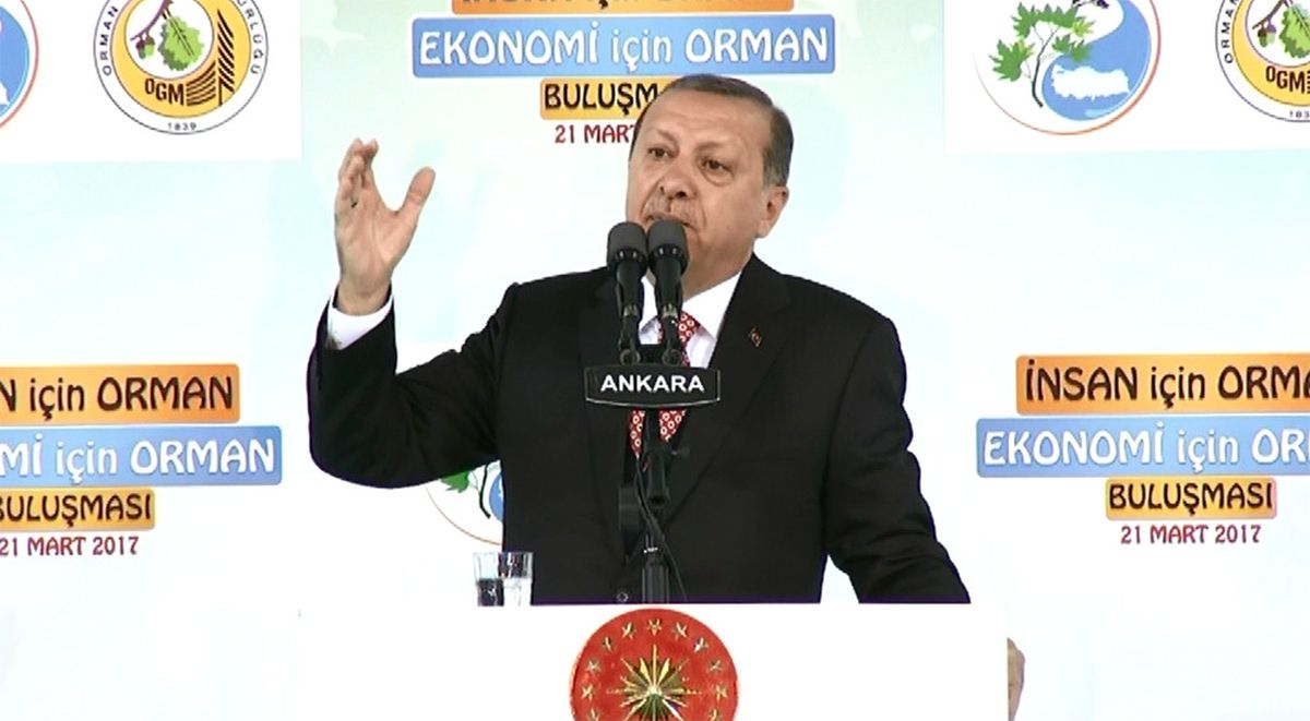 Avrupa\'ya Yüklendi: Topunuz Gelin !