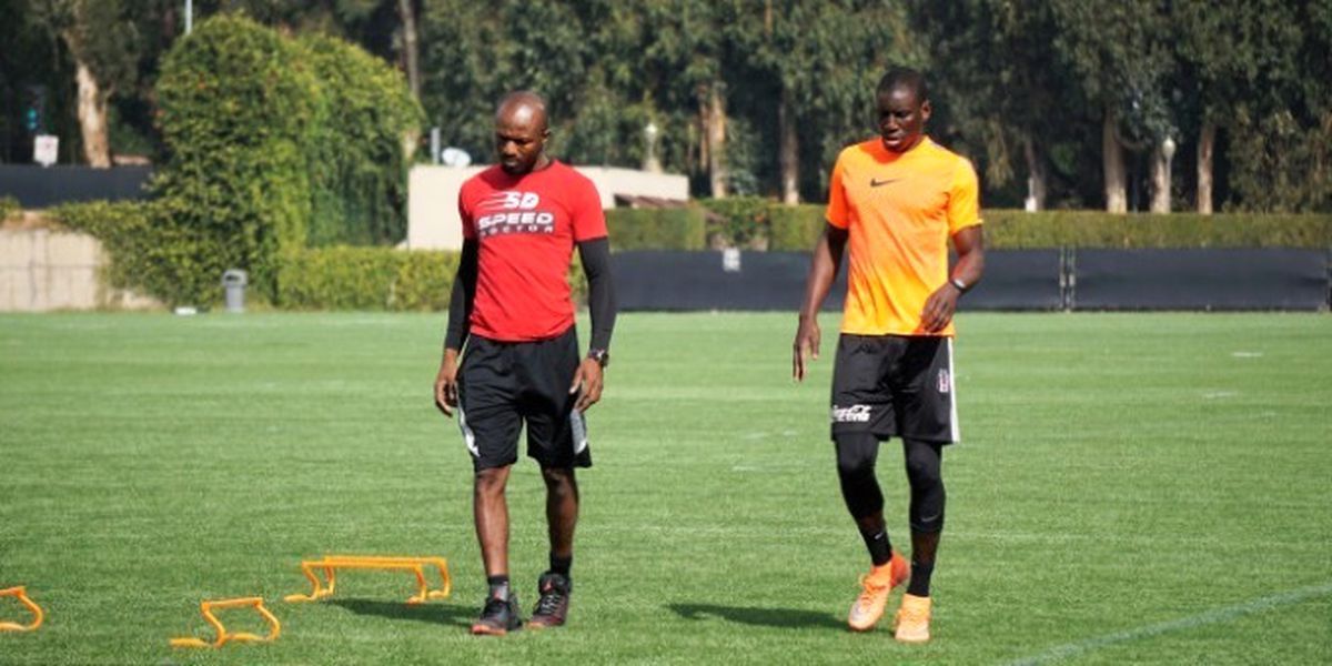 Beşiktaş, Demba Ba\'yı Bekliyor