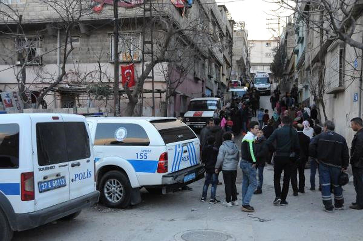 Boynuna Salıncak İpi Dolanan Çocuk Öldü