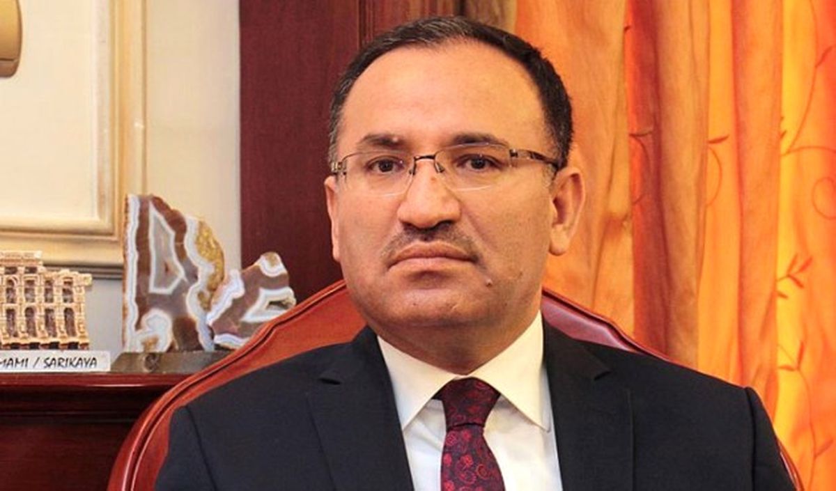 Bozdağ\'dan ABD\'li Mevkidaşına Telefon: Tutuklayın