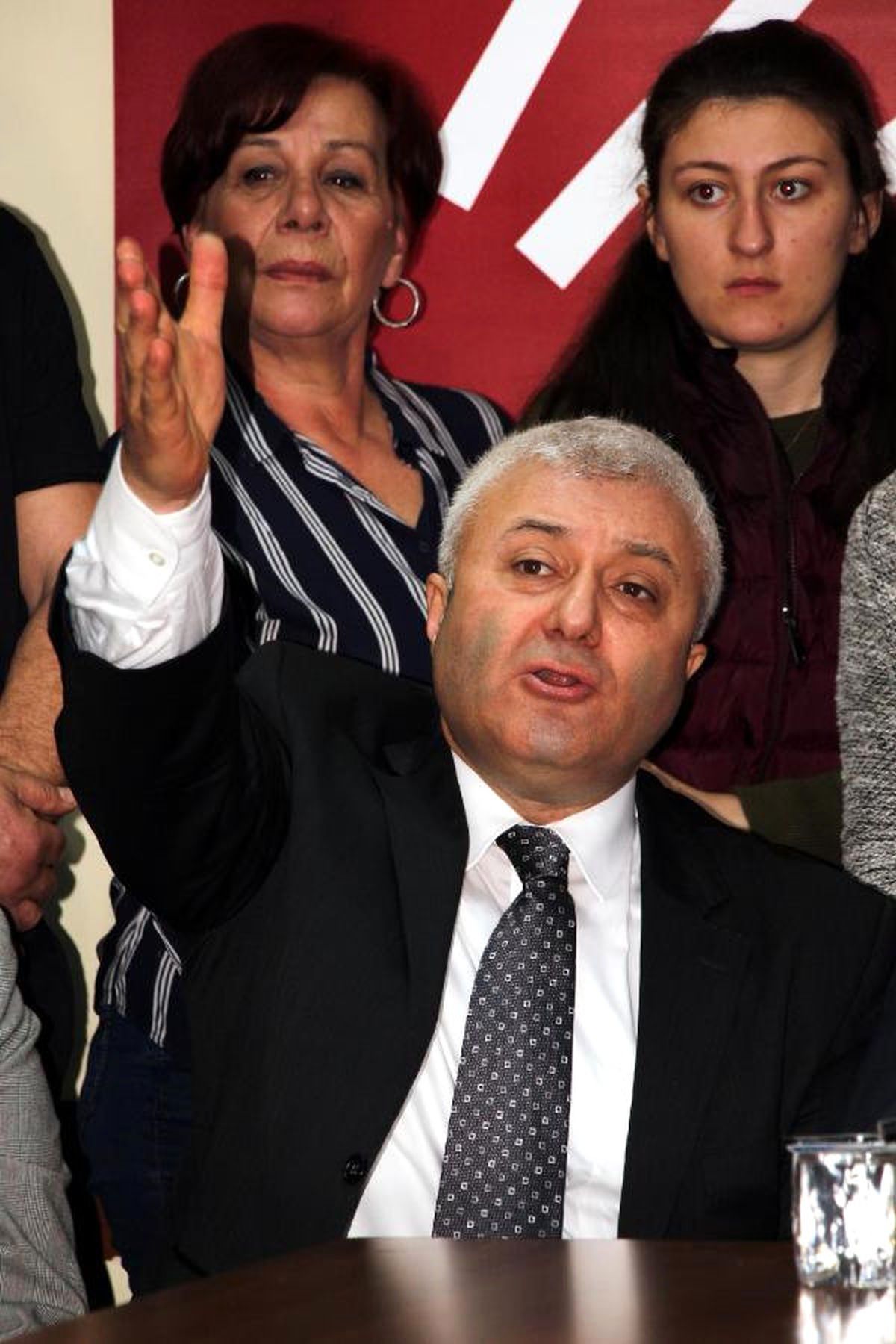 CHP\'li Özkan: Bu Ülke Kula Kulluk Etmek İçin Şehit Vermedi
