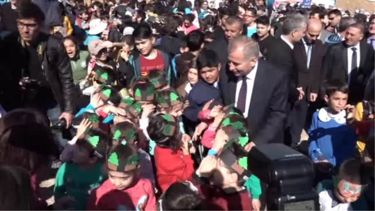 Fidanlar Toprakla Buluştu