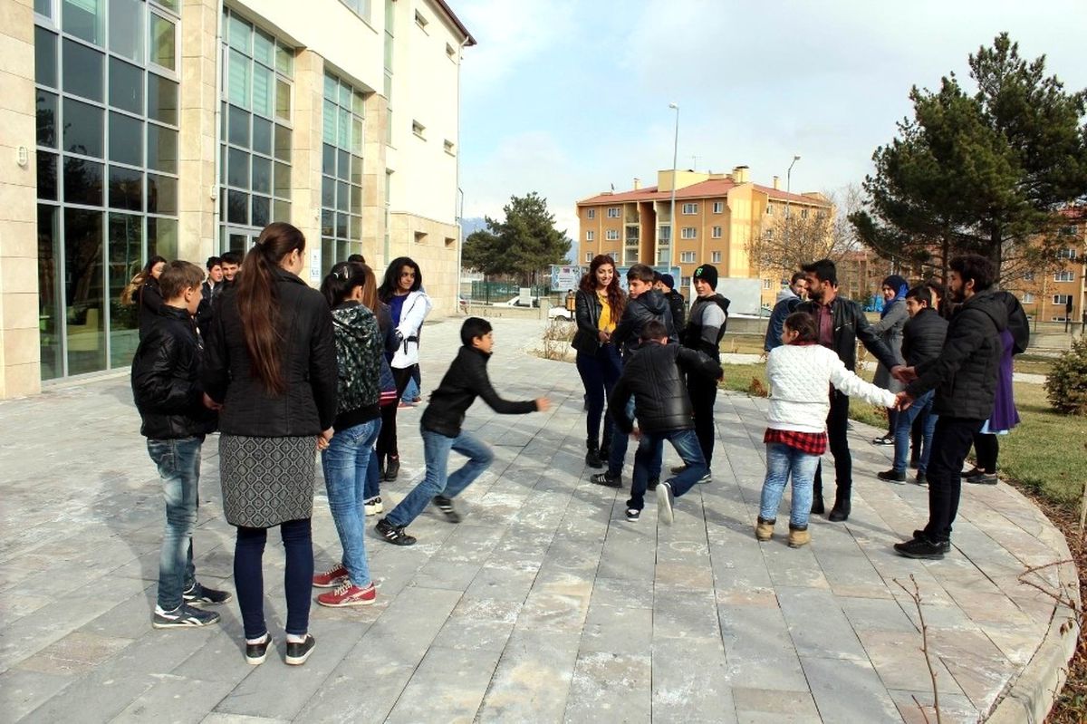 Gençlik Merkezinden Türk Dünyası ve Türk Toplulukları Haftası Kutlaması