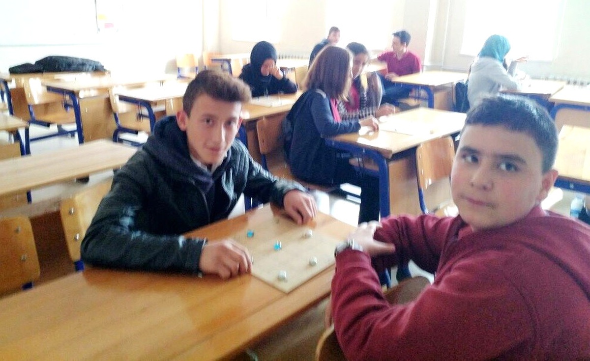 Hisarcık\'ta Lise Öğrencilerine Zeka Oyunları Kursu