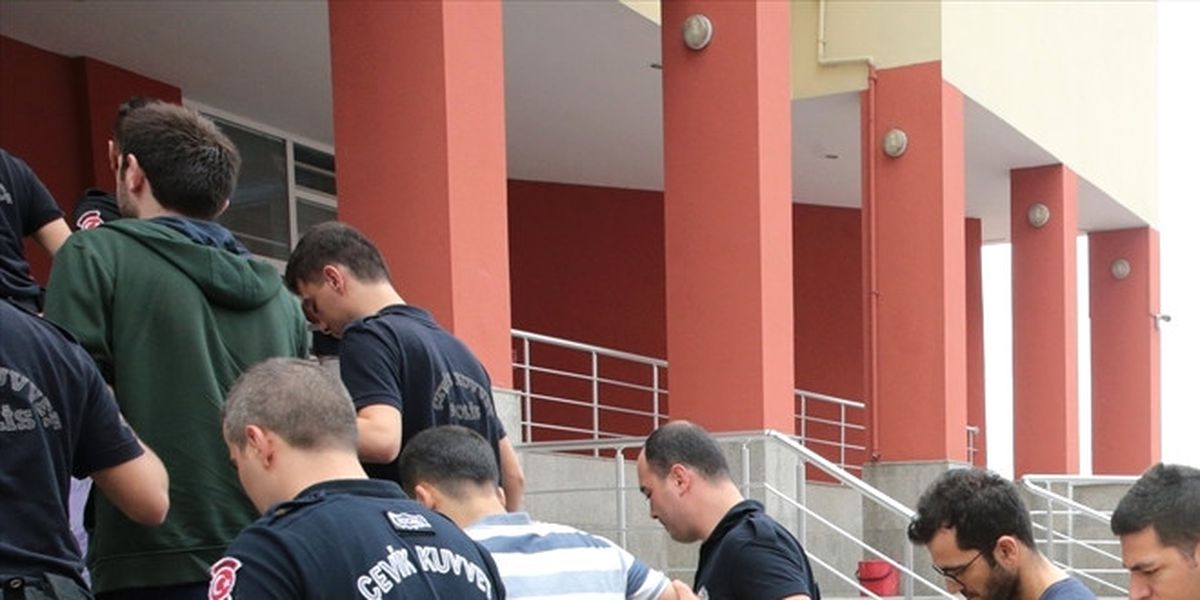 İstanbul\'daki Polislerin "Bylock" Davası