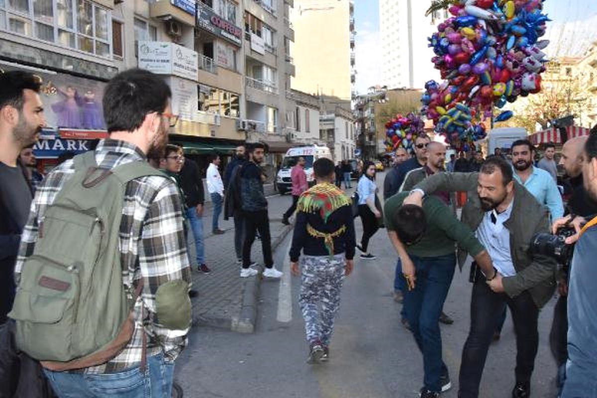 İzmir\'deki Nevruz Gündoğdu\'da Kutlandı (2)