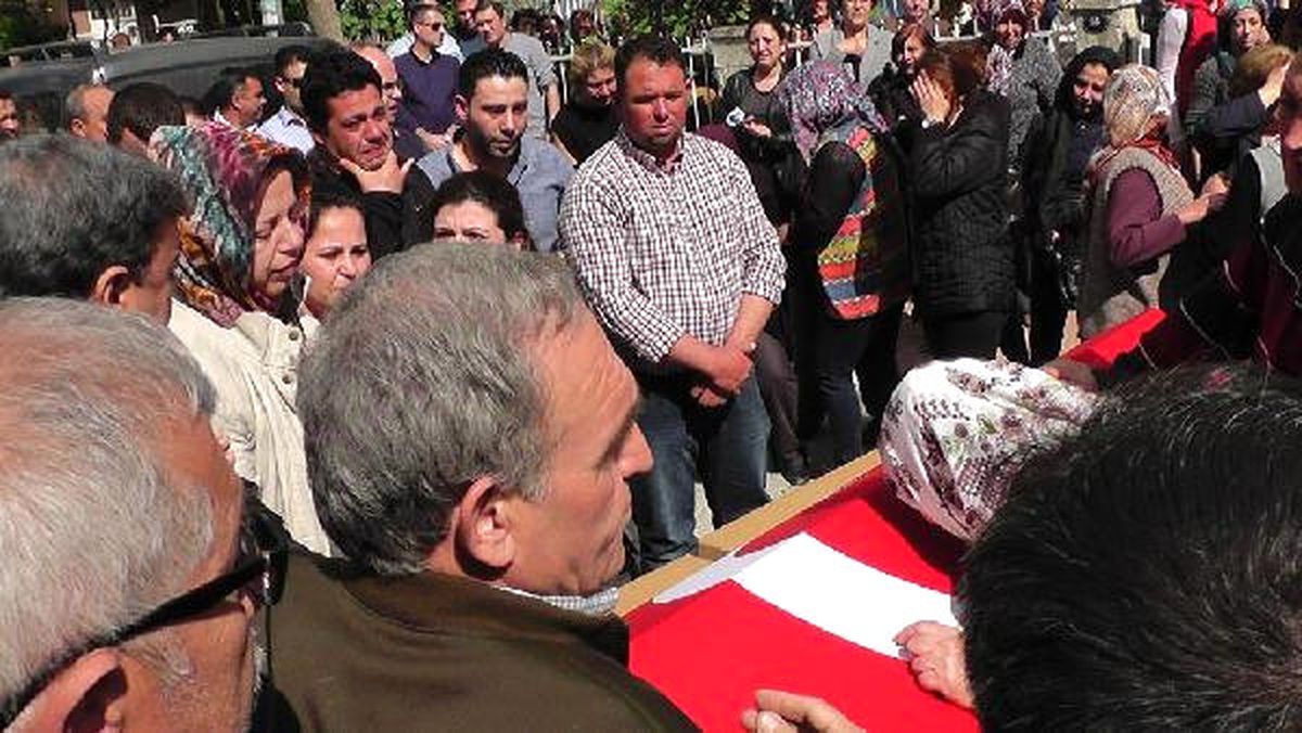 Kalbine Yenilen Astsubay Toprağa Verildi