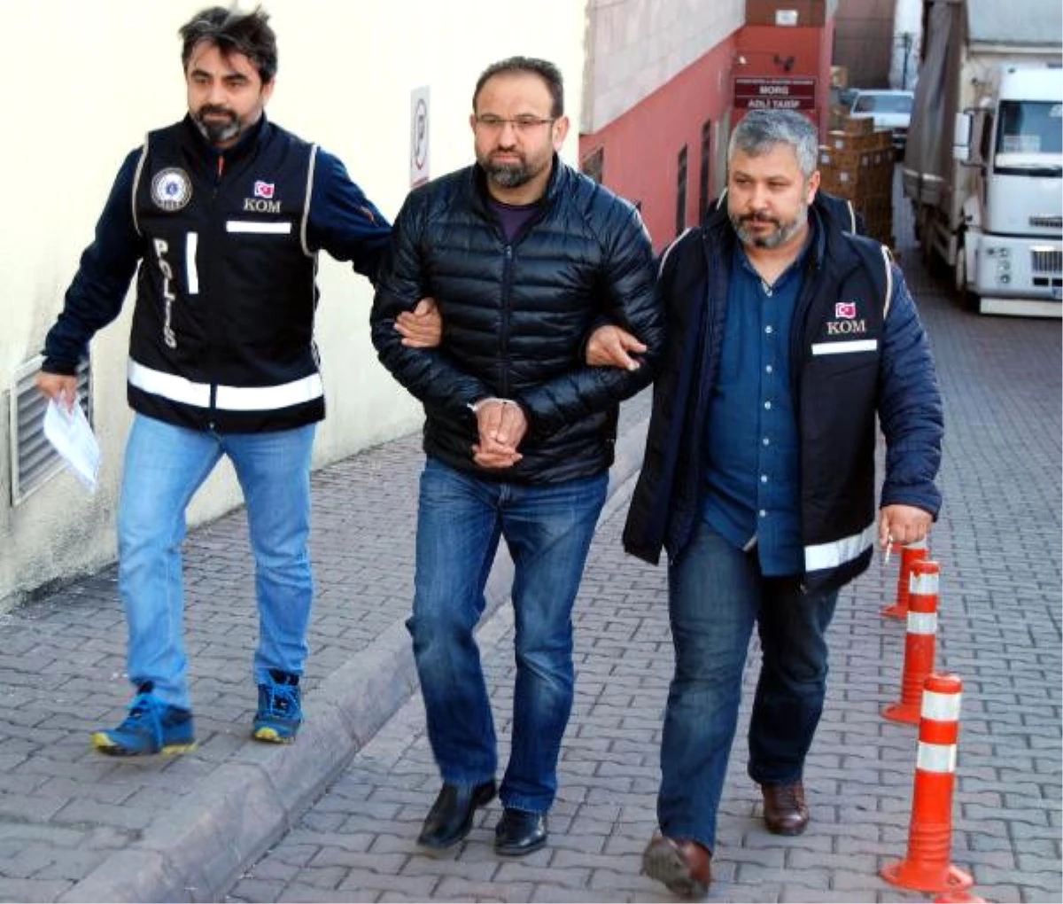 Kayseri ve Bursa\'da Fetö Operasyonu: 25 Gözaltı Kararı