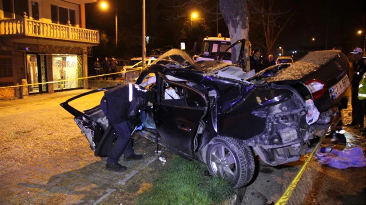 Kocaeli\'de Trafik Kazası: 1 Ölü, 1 Yaralı