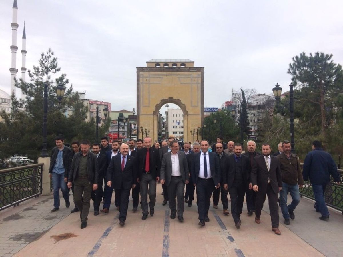 MHP\'li Usta: "Türkiye\'de Artık Parlamenter Sistem Çalışamaz Hale Geldi"