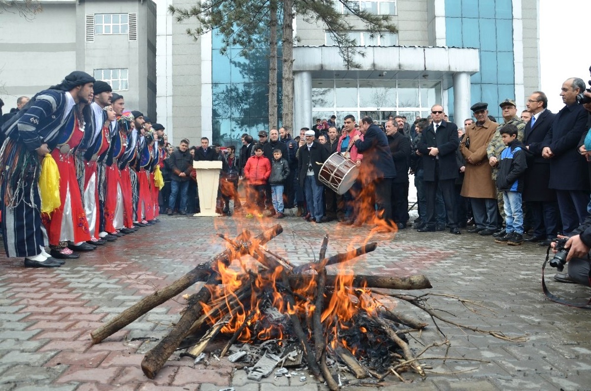 Muş\'ta Nevruz Bayramı Törenle Kutlandı