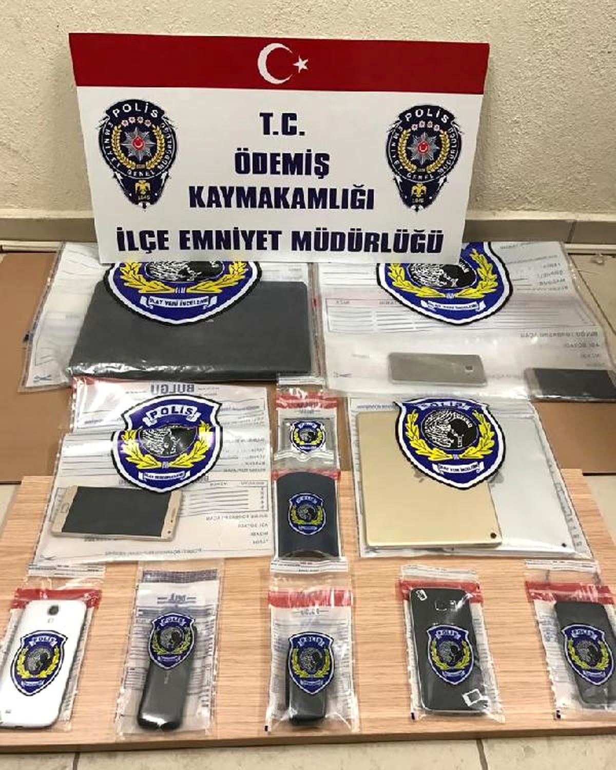 Ödemiş Merkezli Fetö Operasyonunda 11 Gözaltı