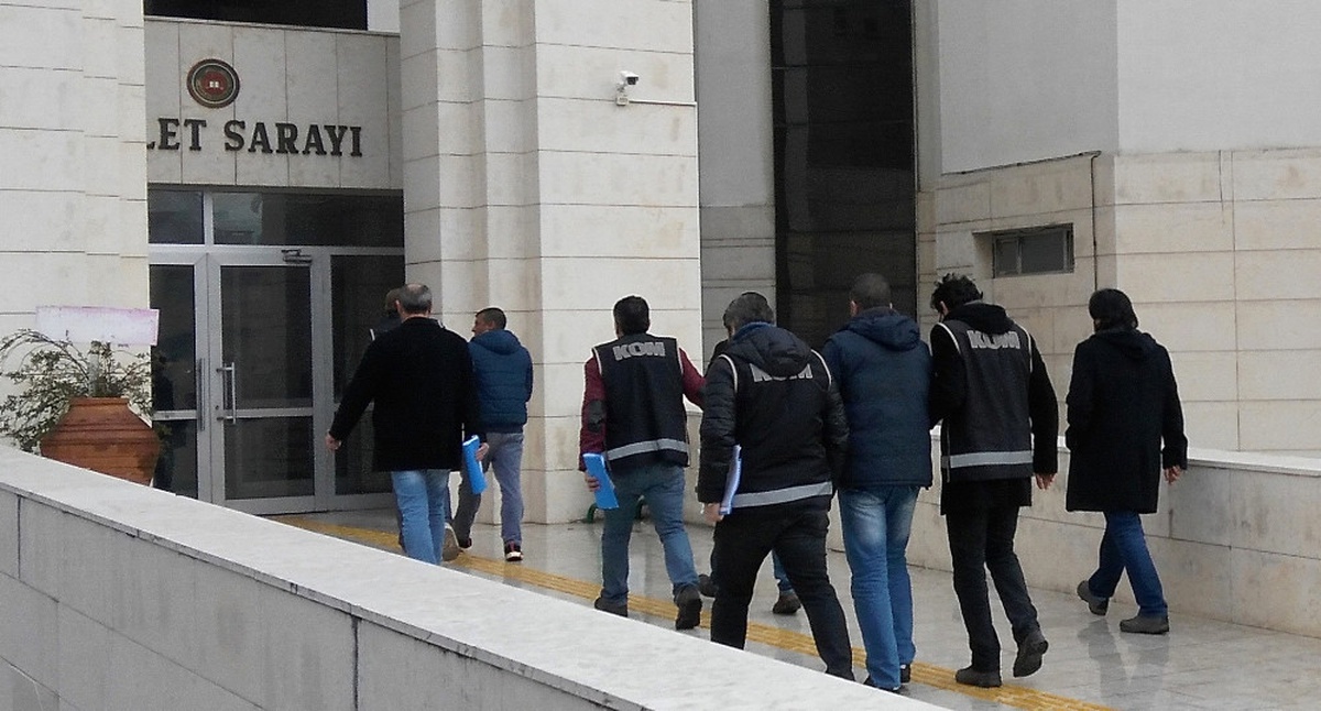 Ordu\'da Fetö\'den 11 Kişi Tutuklandı