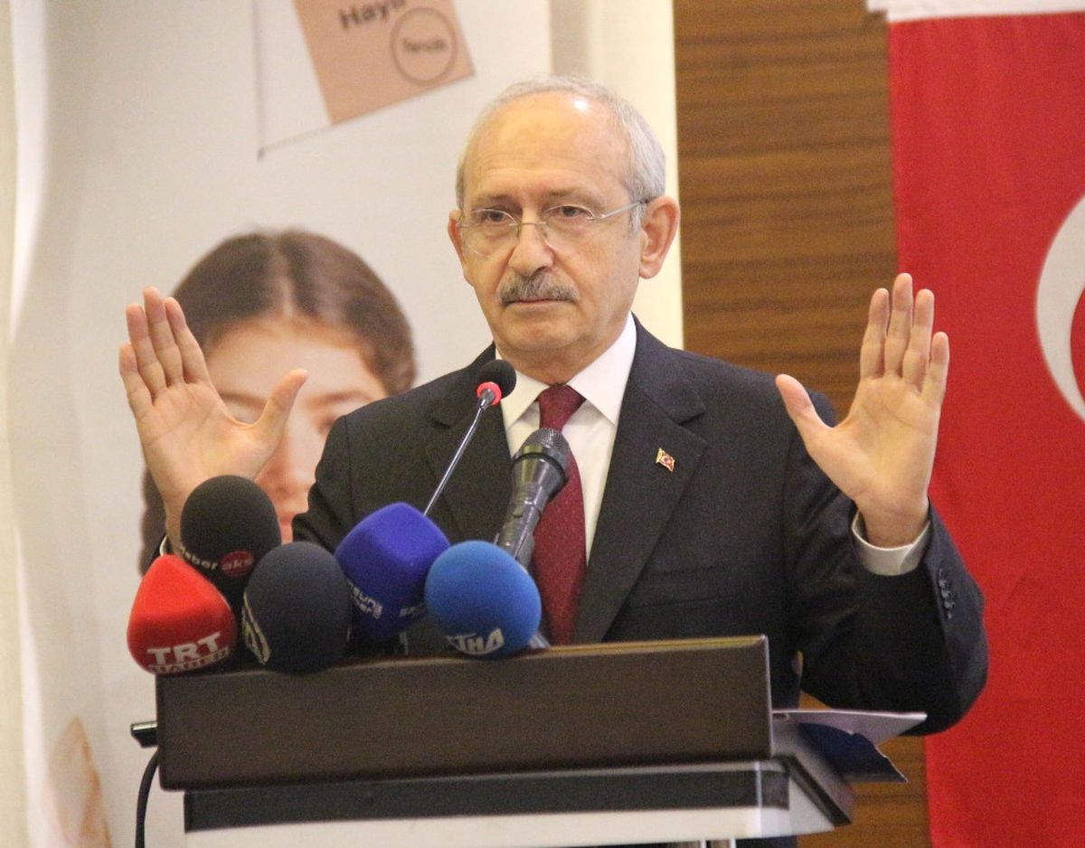 Referandumda Kimse Kahveye Taş Oynamaya Gitmesin"