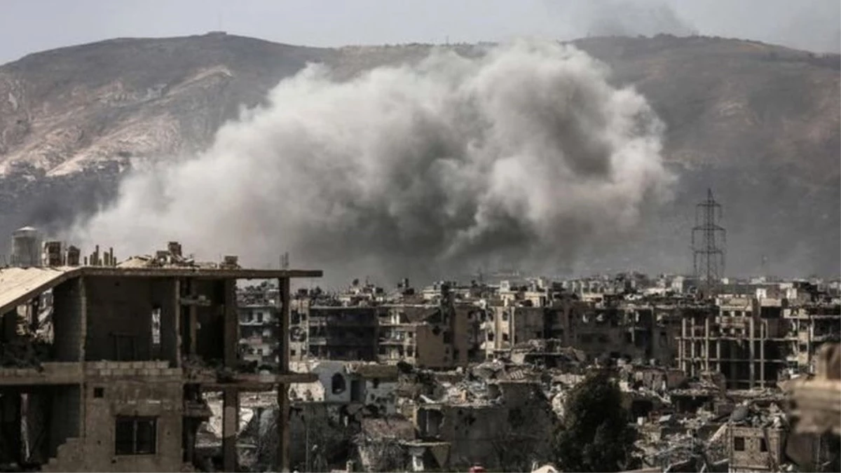 Şam\'ın Doğusunda Muhaliflere Yoğun Hava Saldırıları