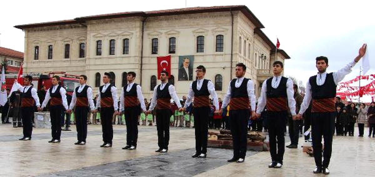 Sivas\'ta Nevruz Kutlandı