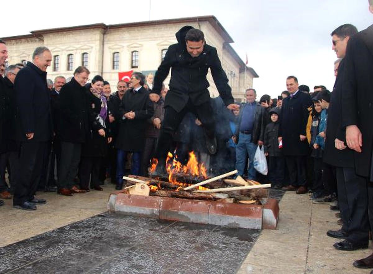 Sivas\'ta Nevruz Kutlandı