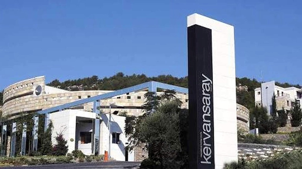 Ünlü Otel İcradan Yarı Fiyatına Satıldı