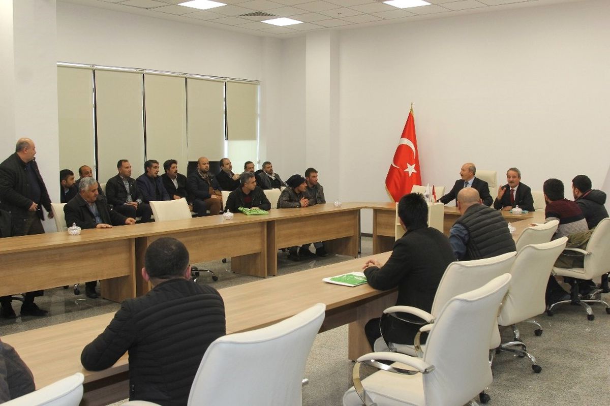 Van Büyükşehir Belediyesinden \'Halk Günü\' Toplantısı