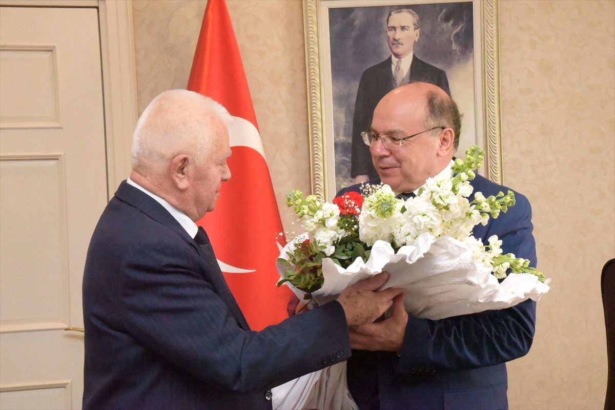 Yaşlılar Haftası