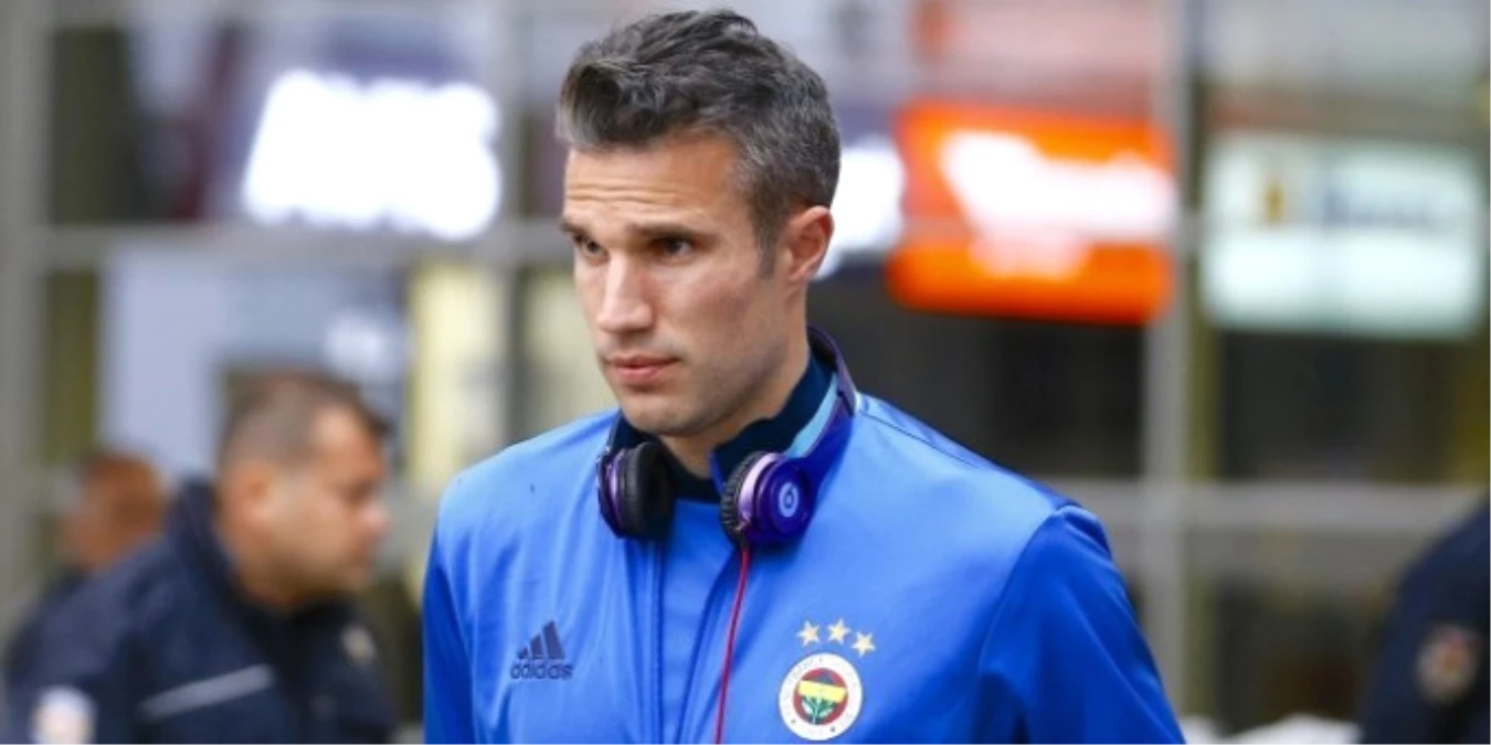 Fenerbahçe, Van Persie\'nin Menajeriyle Görüştü: Kendinize Kulüp Bulun