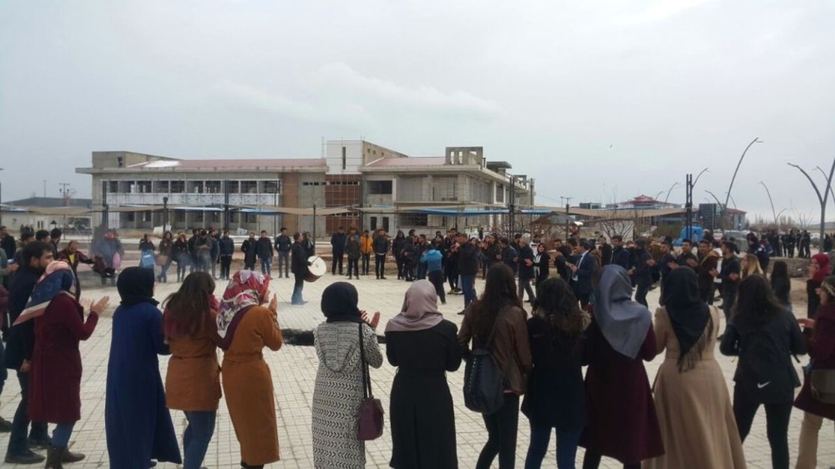 Yyü\'de Nevruz Bayramı Coşkusu