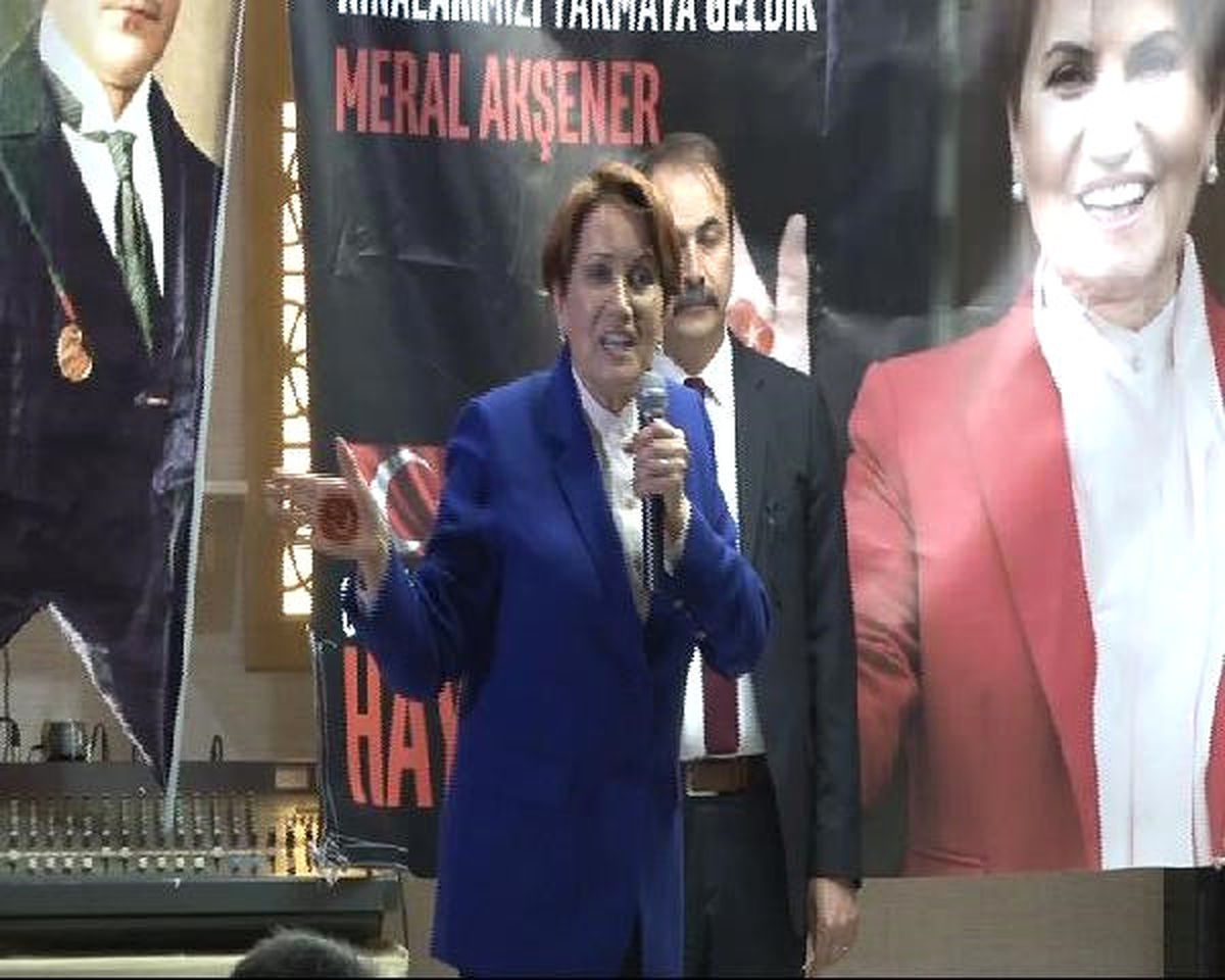 Akşener: Bahçeli 2019\'da Cumhurbaşkanlığına Aday Olursa Söz Veriyorum Benim Oyum Ona