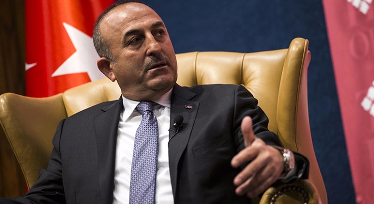 Bakan Çavuşoğlu: "Yasaklamalarla Bu İş Olmaz"
