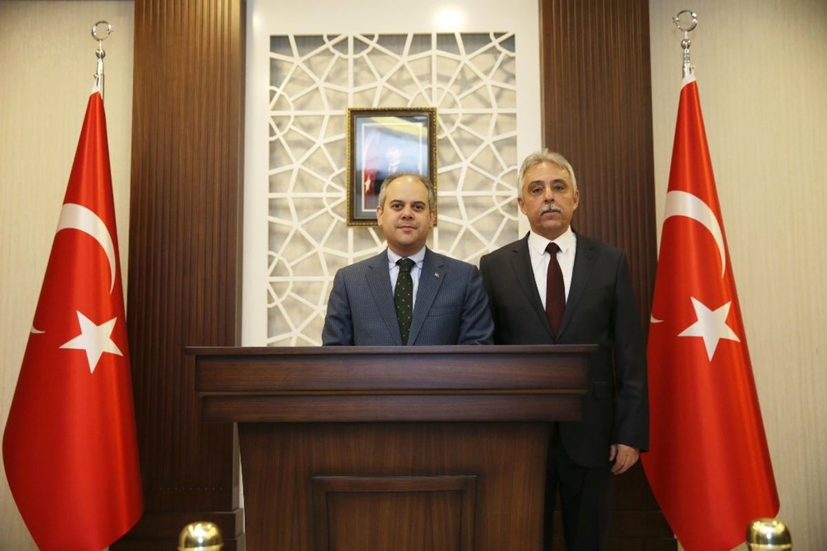 Bakan Kılıç\'tan Hakkari\'ye Kayak Merkezi Müjdesi