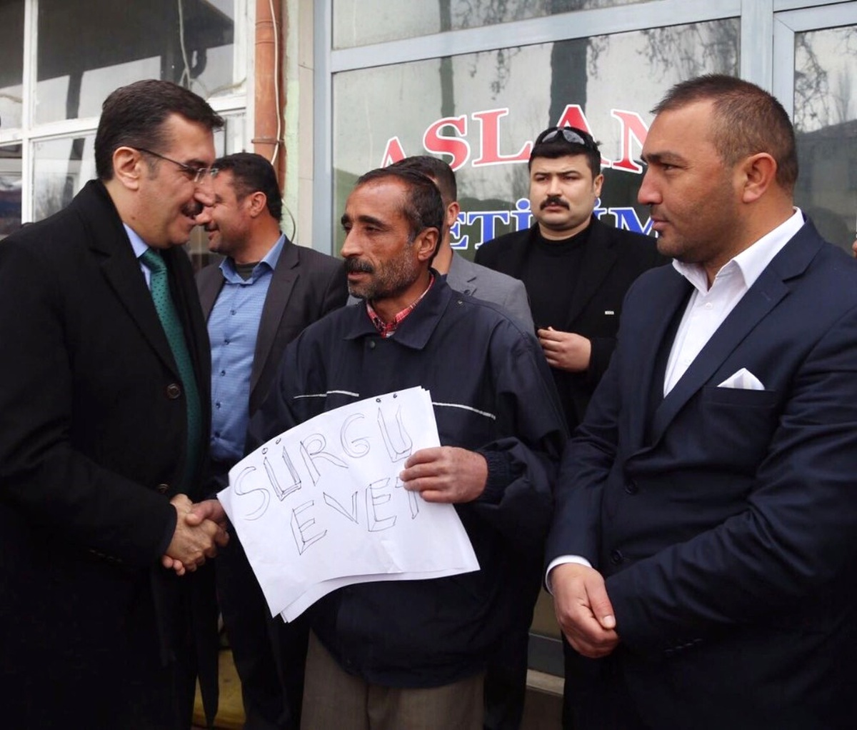 Bakan Tüfenkci: "Milletin Gözünün İçine Baka Baka Yalan Söylüyorlar"