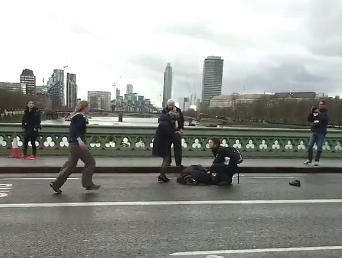 Brüksel Saldırılarının Birinci Yıl Dönümünde Londra Sarsıldı
