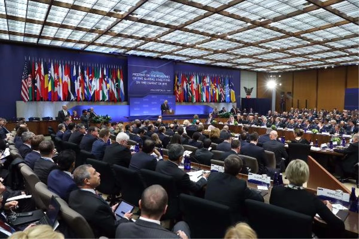 Çavuşoğlu, Işid ile Mücadele Küresel Koalisyonu Toplantısına Katıldı