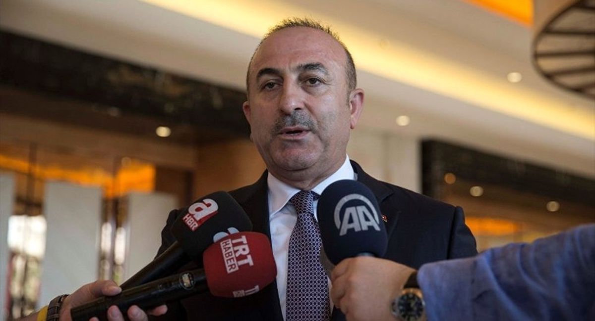Çavuşoğlu\'ndan "Elektronik Cihaz Kısıtlaması" Açıklaması