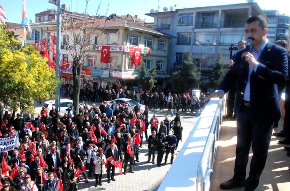 CHP\'li Erdem: Evet Diyenler Barzanici Diyebilir Miyiz ?