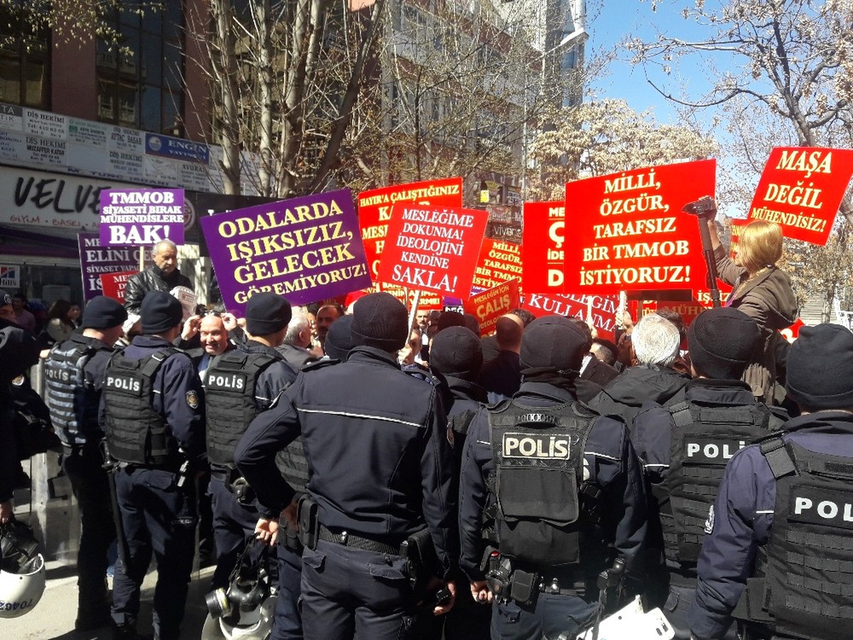 Dha Ankara - TMMOB\'un \'Hayır\' Kampanyası, TMMOB Üyeleri Tarafından Protesto Edildi