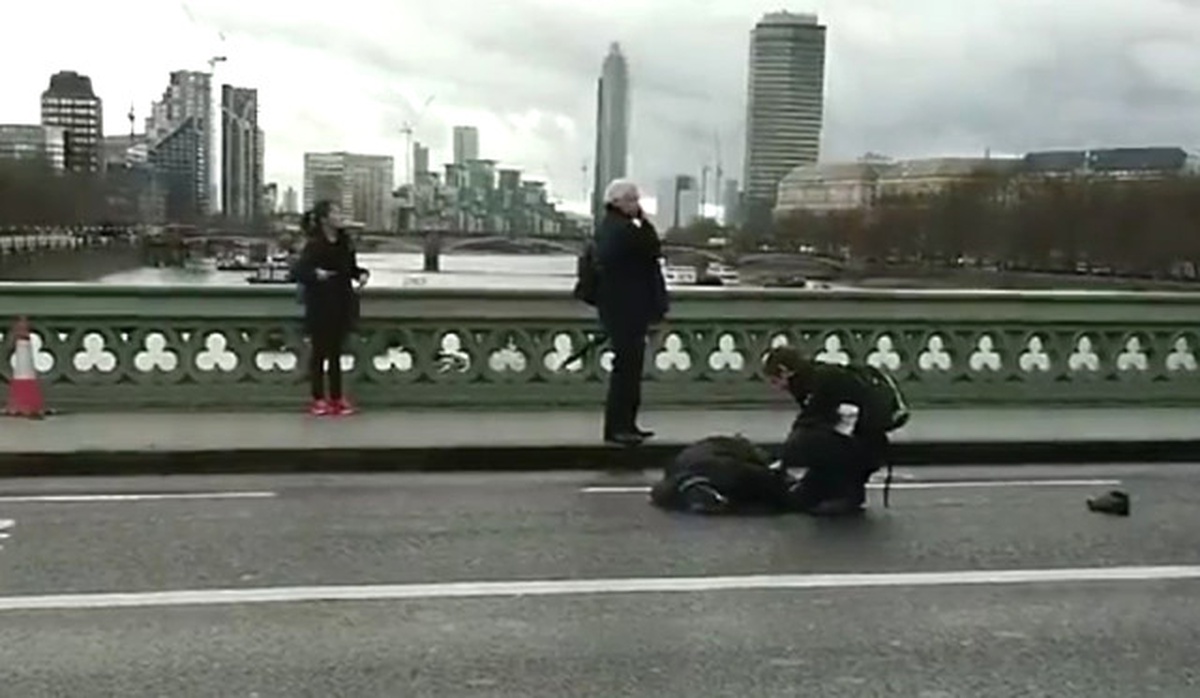 Dışişleri Bakanlığı\'ndan Londra Parlamento\'suna Yapılan Terör Saldırısına Kınama