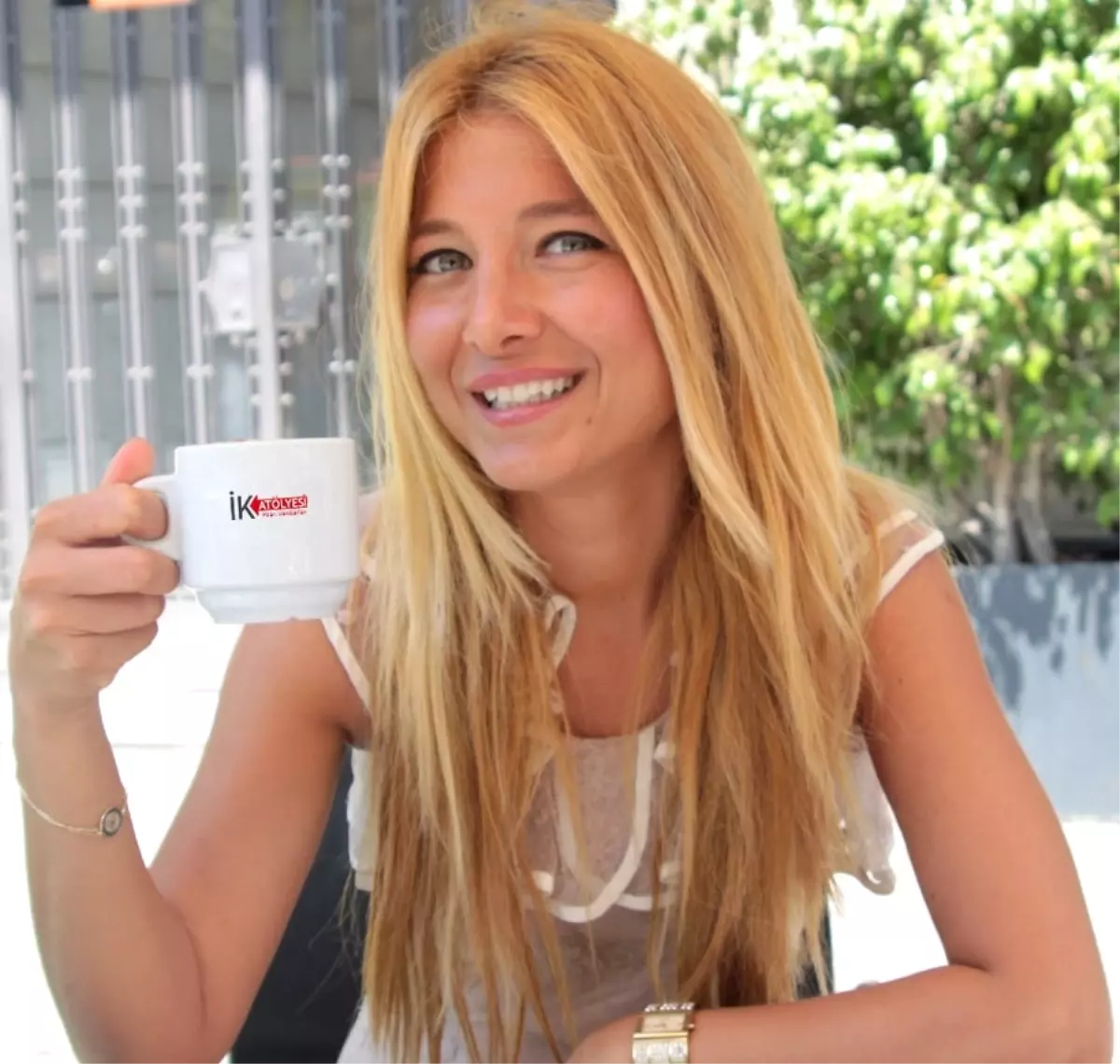 Doç. Dr. Pelin Vardarlıer\'in "Sosyal Medya Stratejisi" Kitabı Raflarda Yerini Aldı