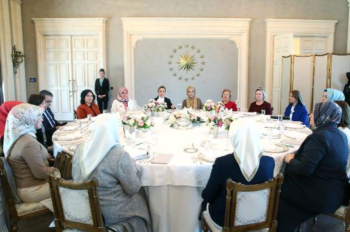 Emine Erdoğan, Sivil Toplum Kuruluşlarının Kadın Temsilcilerini Kabul Etti