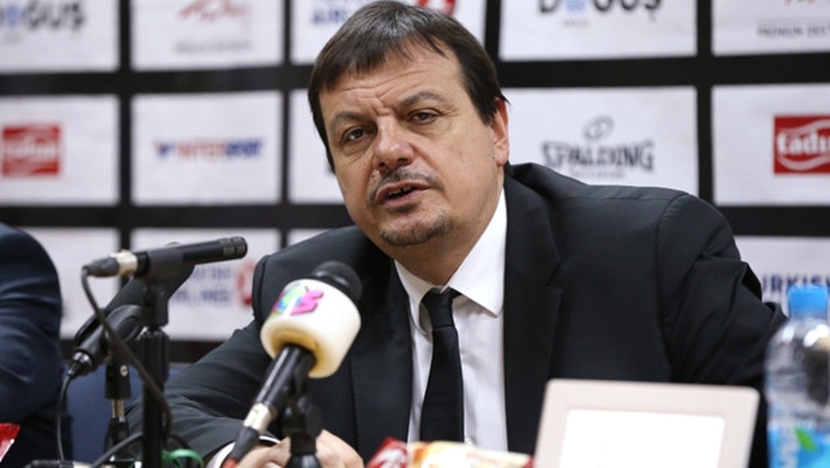 Ergin Ataman: "35 Dakika Süper Basketbol Oynadık"