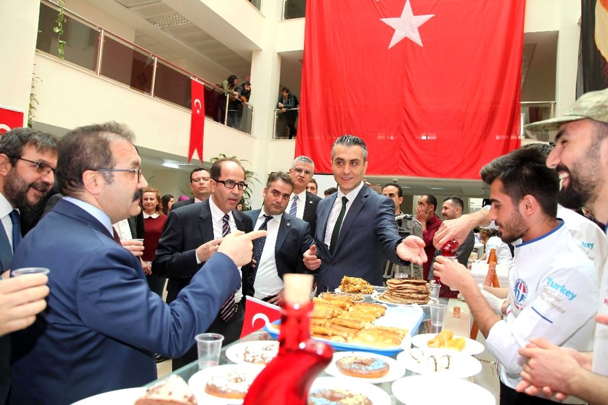 Fırat Kalkanı Harekatı\'nda Görev Alan Askerler İçin Kermes