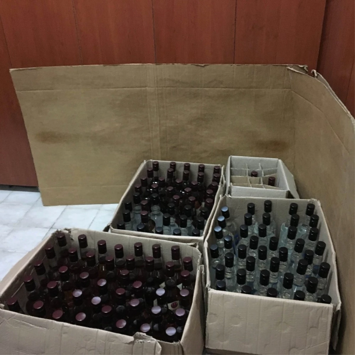 Gönen\'de 150 Şişe Kaçak İçki Ele Geçirildi