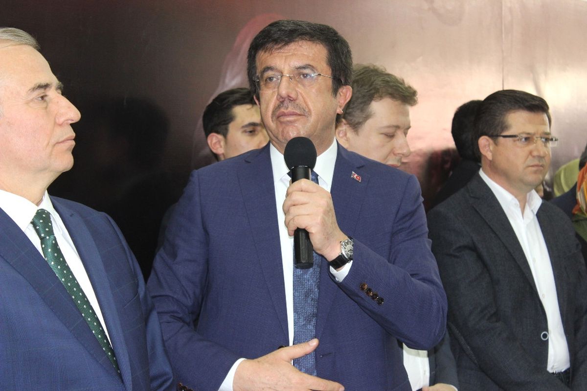 Hayır\'cılar Tek Ayak Üstünde 40 Yalan Söylüyor"