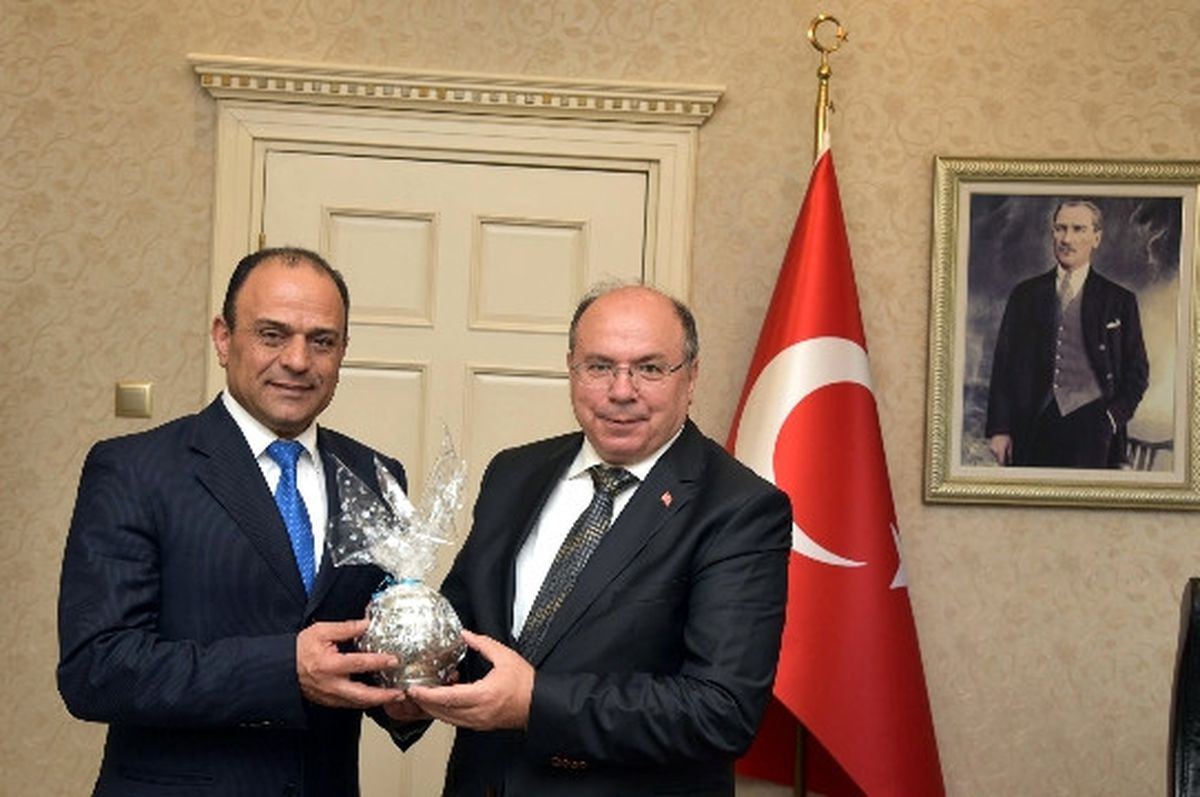 İsrail\'in İstanbul Başkonsolosu Cohen, Vali Çiçek\'i Ziyaret Etti