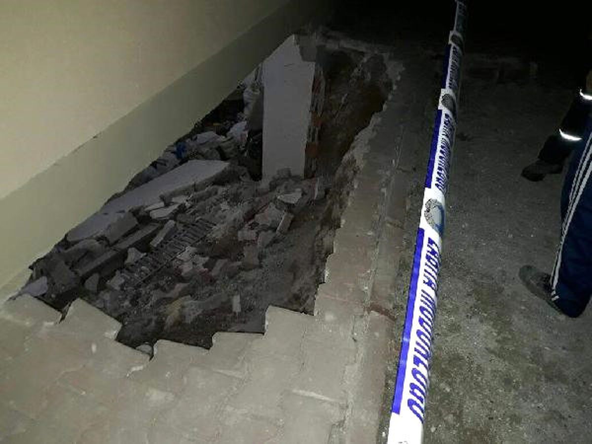 İstinat Duvarı Çöken Bina Tedbir Amaçlı Boşaltıldı (2)