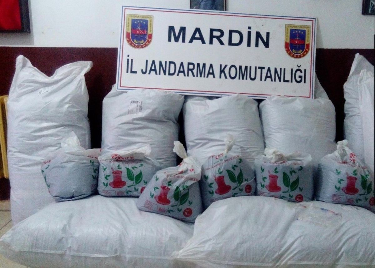 Mardin\'de 280 Kilogram Kaçak Çay Ele Geçirildi