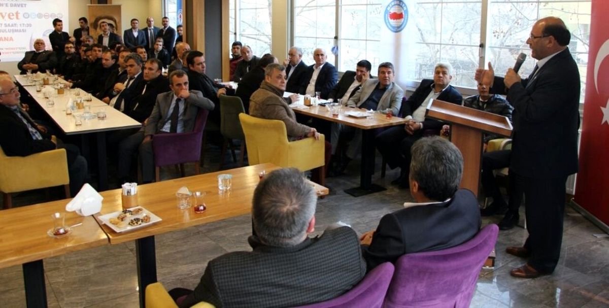 Memur-Sen Referandum İçin İlçe İlçe Gezecek