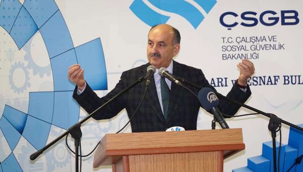 Müezzinoğlu: Kılıçdaroğlu, CHP Eş Başkanlığı Koyabilir