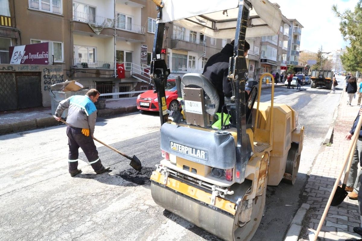 Niğde Belediyesi Asfalt Sezonunu Açtı
