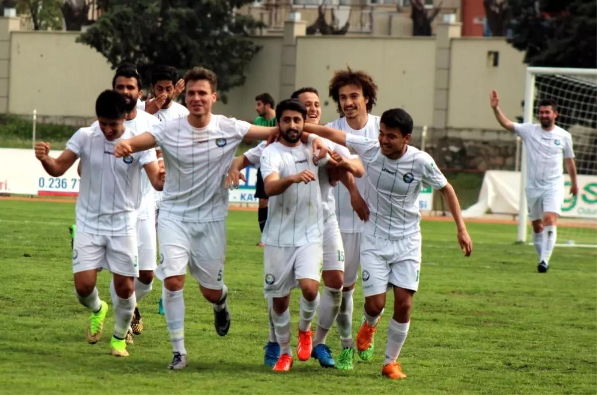 Salihli Belediyespor\'un Gözü Bal\'da