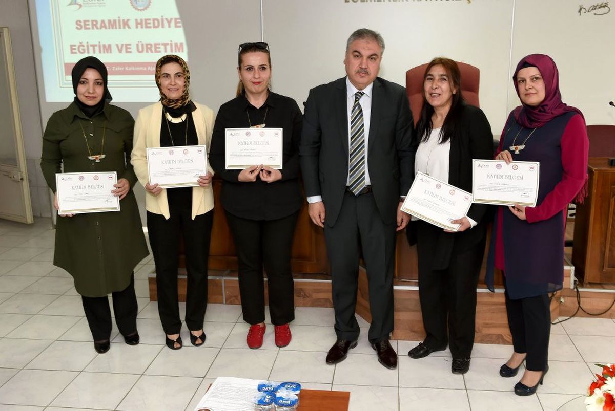 Seramik Hediyelik Eşya Atölyesi" Tamamlandı